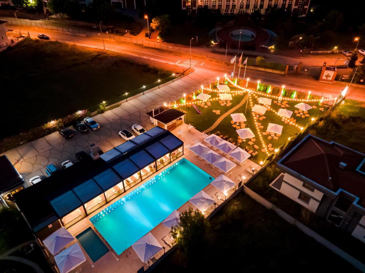 Ucar Royal Hotel Ve Konferans Salonu Ağva Zewnętrze zdjęcie